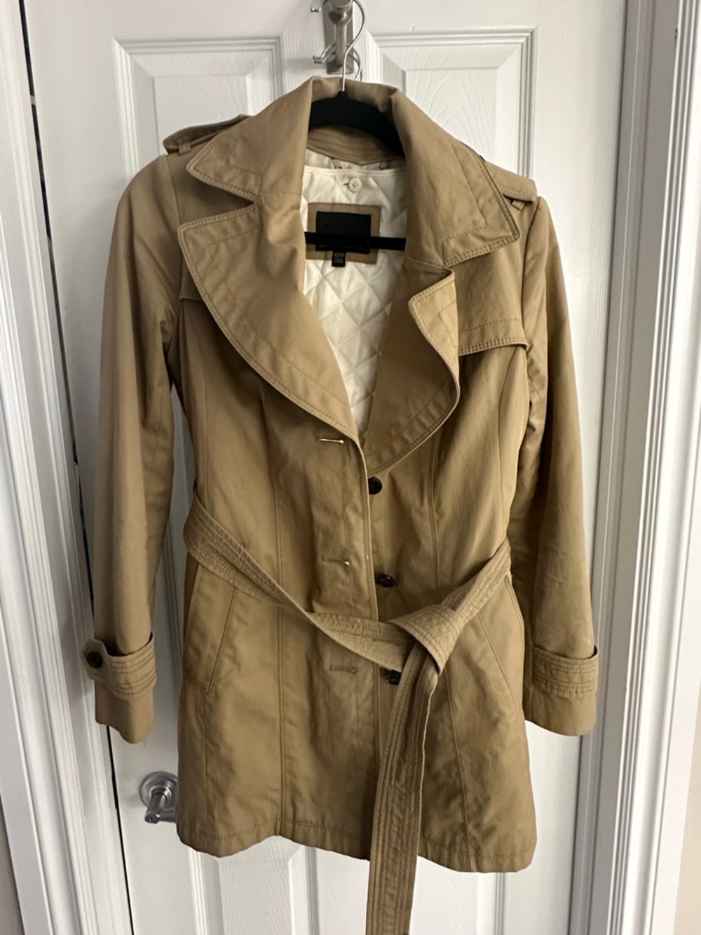 Banana Republic Women's Classic Tan Trench Coat - Lightweight Belted Jacket XS
